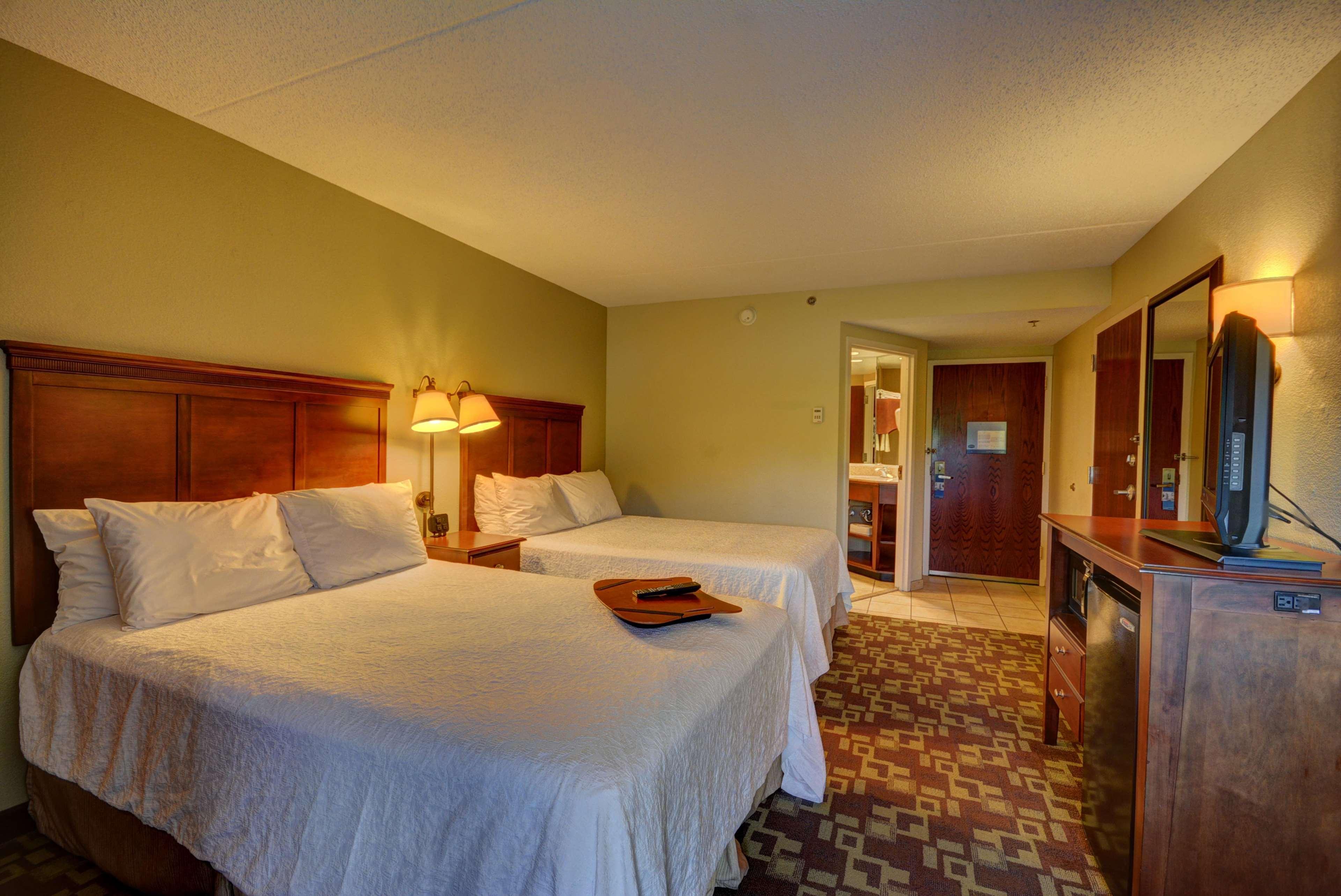 Hampton Inn By Hilton Indianapolis-South Southport Exterior photo