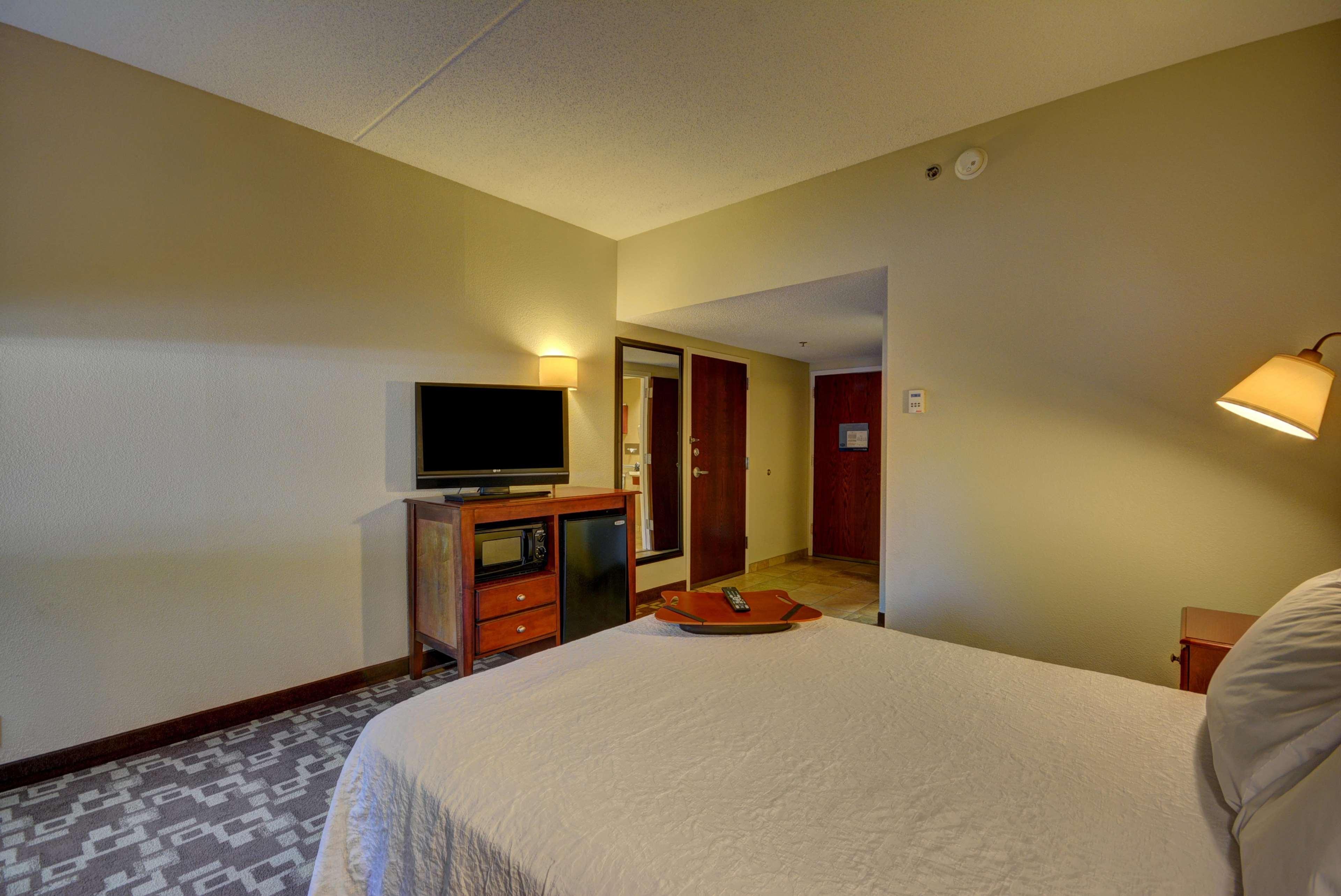 Hampton Inn By Hilton Indianapolis-South Southport Exterior photo