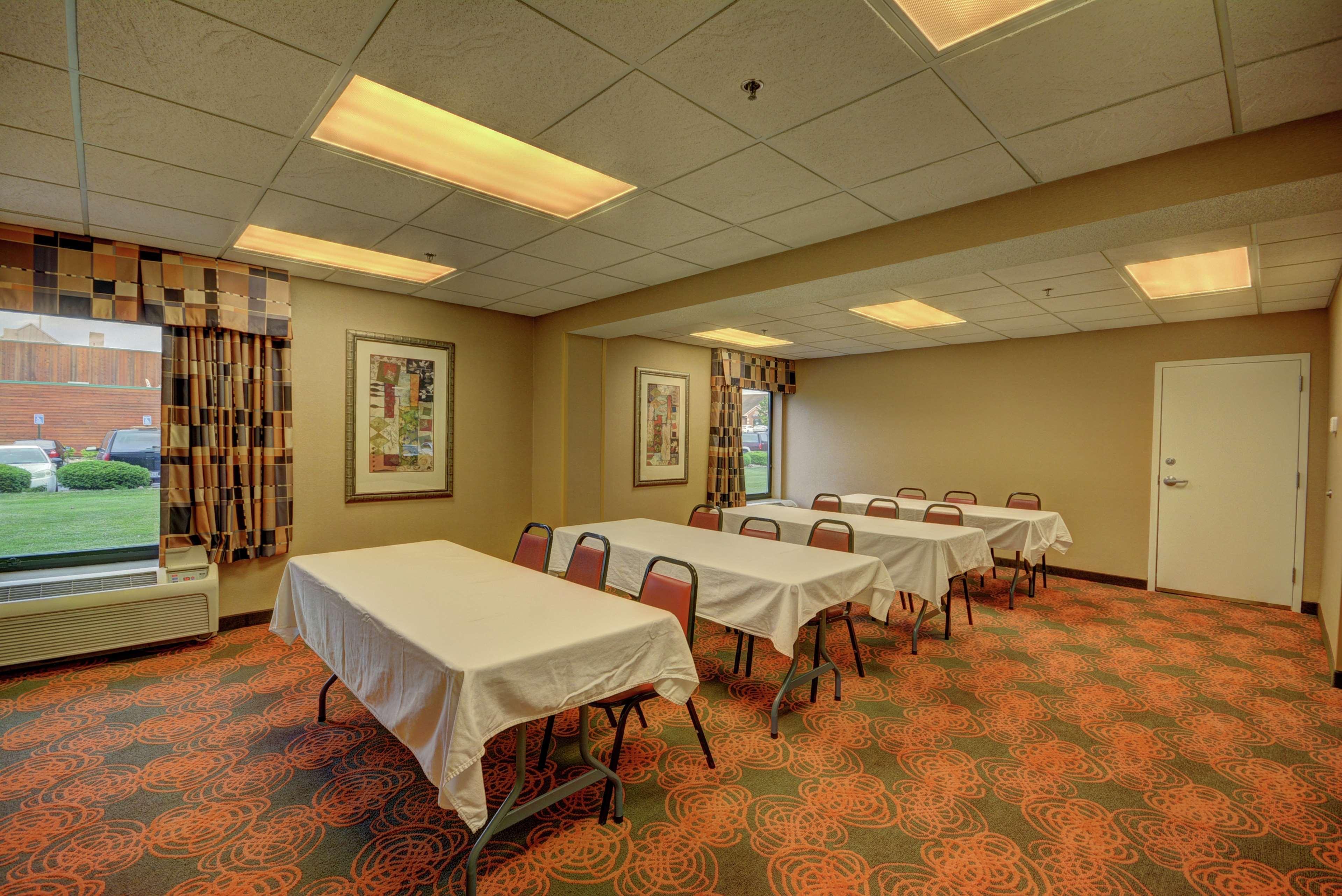 Hampton Inn By Hilton Indianapolis-South Southport Exterior photo
