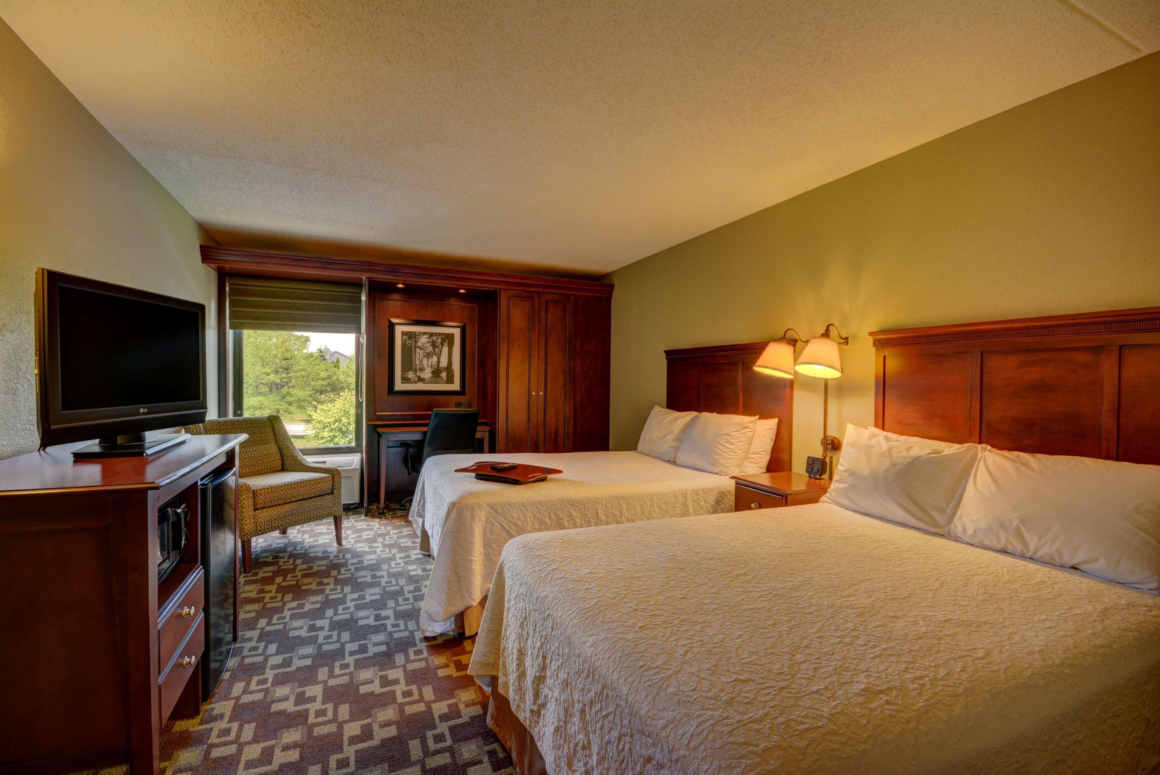 Hampton Inn By Hilton Indianapolis-South Southport Exterior photo